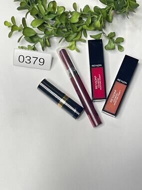 Makeup Gift Set Lot Revlon Great Gift 0379